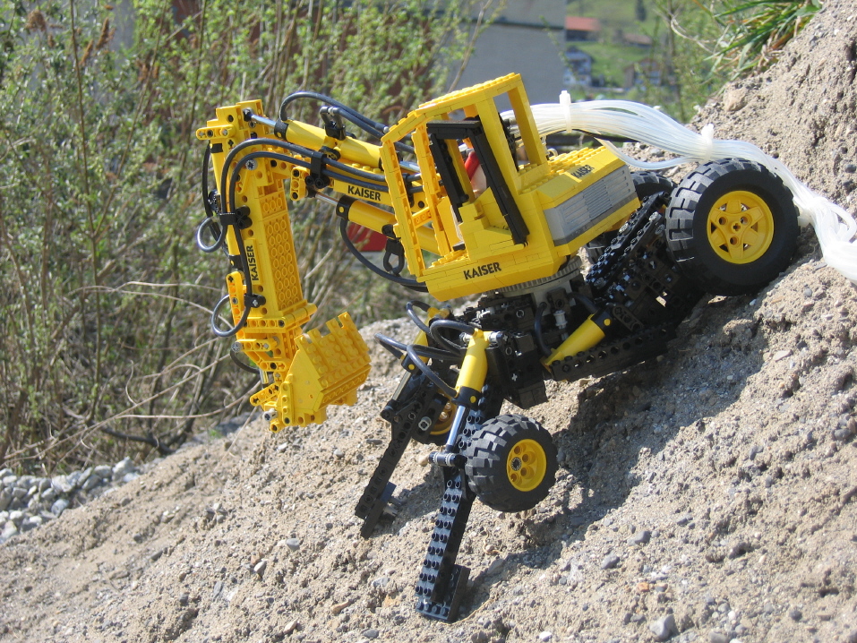 excavator_0001.jpg
