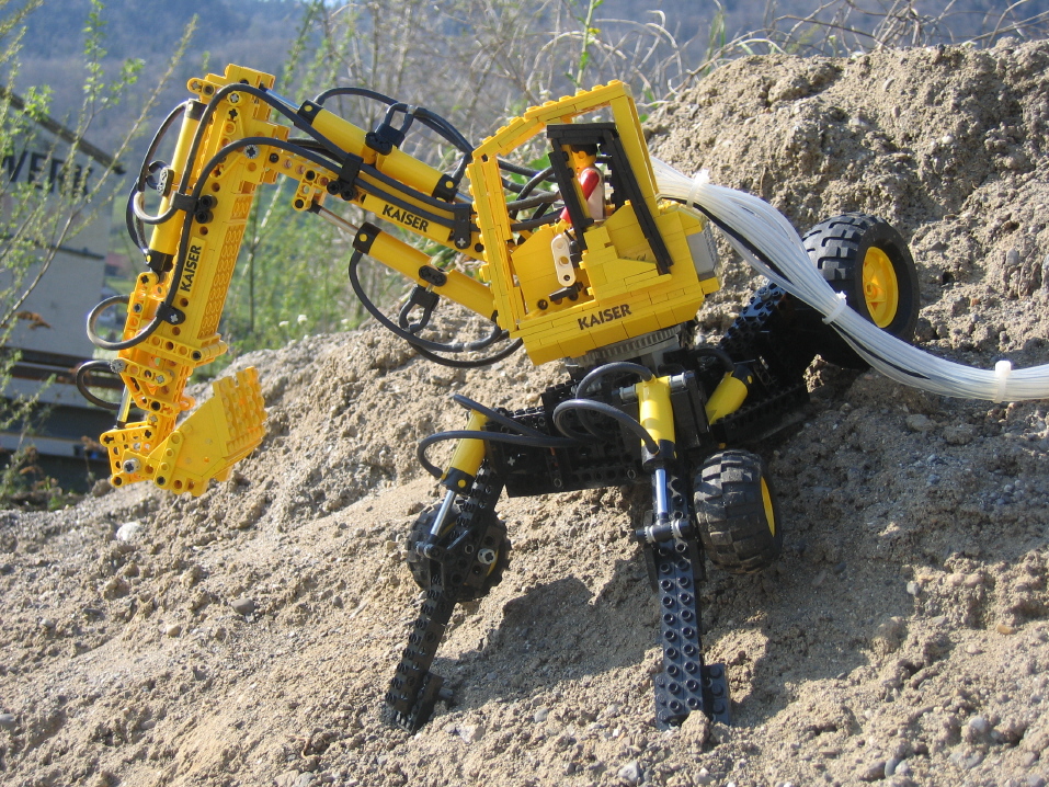 excavator_0003.jpg