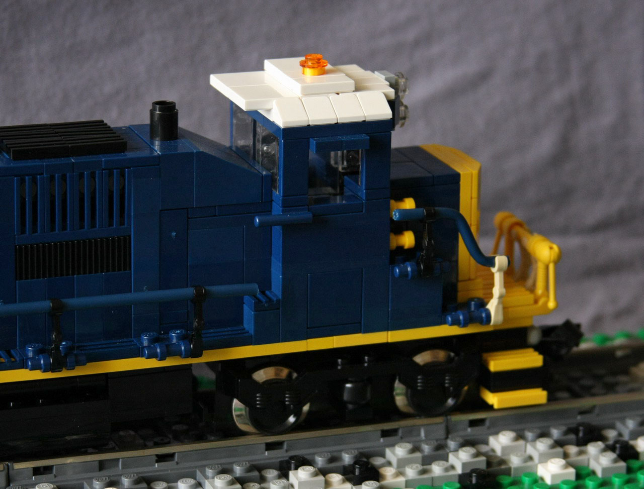 csx_3gs21b-de_cab_right.jpg