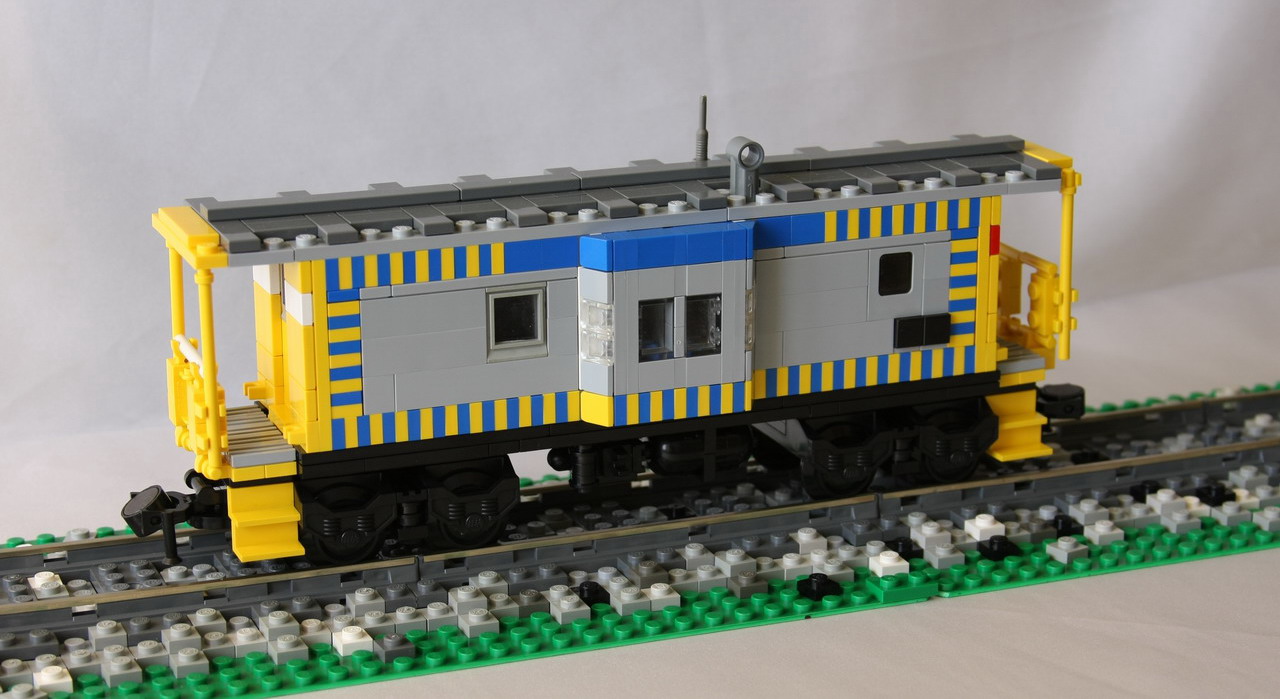 csx_bay_window_caboose.jpg