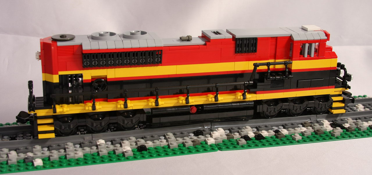 kcs_sd70ace_right.jpg
