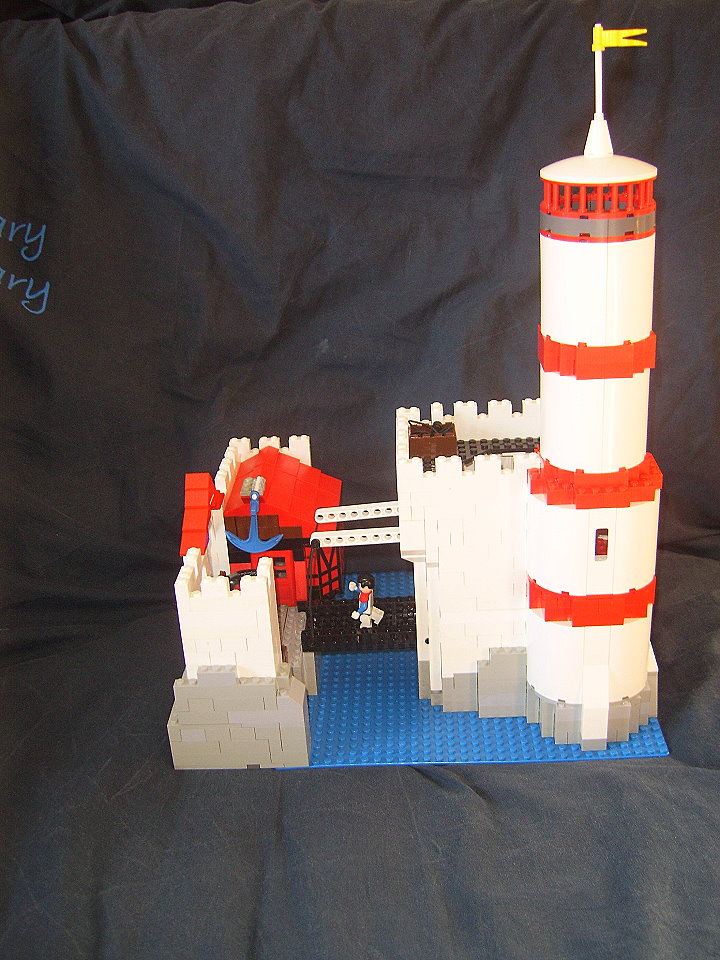 lighthouse02.jpg