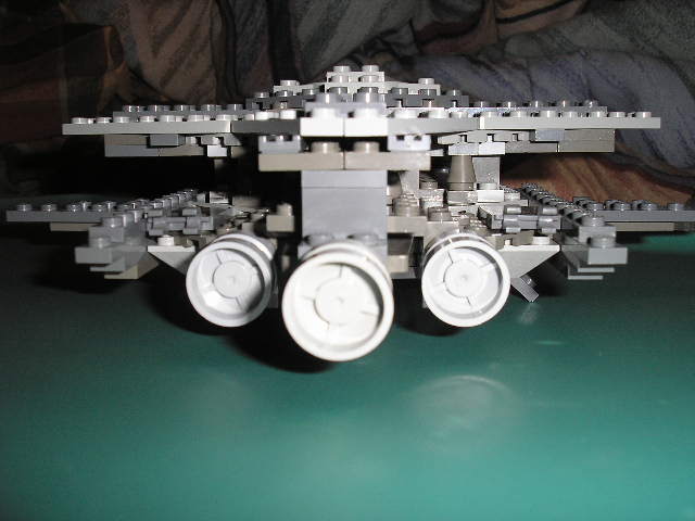 04_basestar_back.jpg