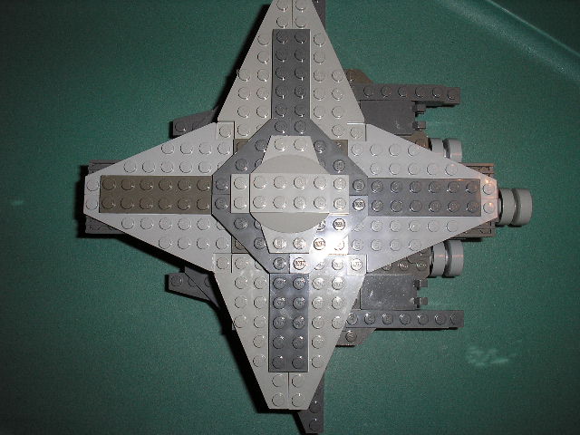 05_basestar_top.jpg