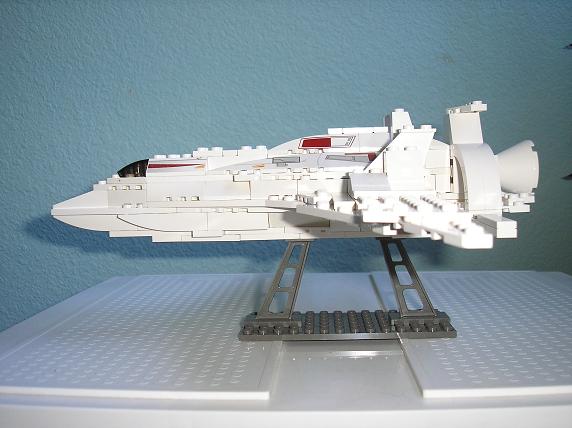 03_iss_minas_tirith_side.jpg