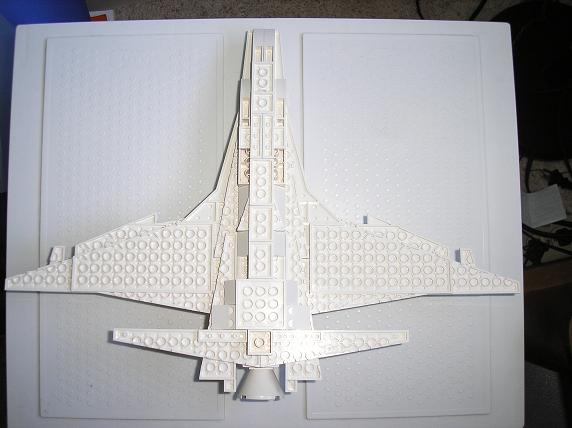 06_iss_minas_tirith_bottom.jpg