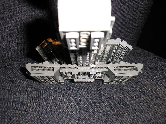 03_daedalus_front-bottom.jpg