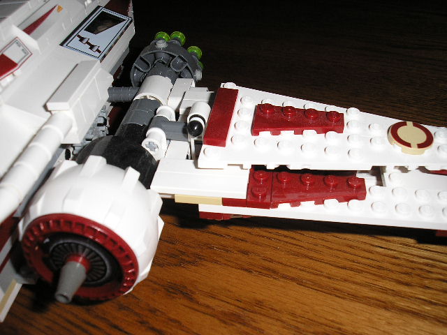 07_heavy_arc-170_engine_and_wing.jpg