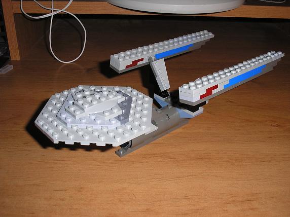 constitution_class_refit.jpg