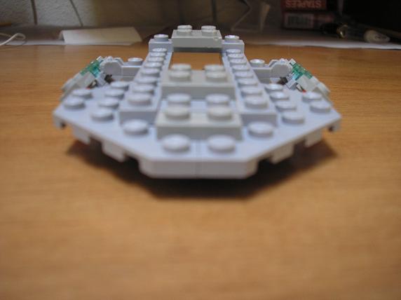 03_akira_class_front.jpg