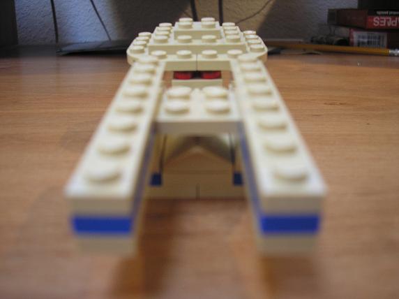04_uss_back.jpg