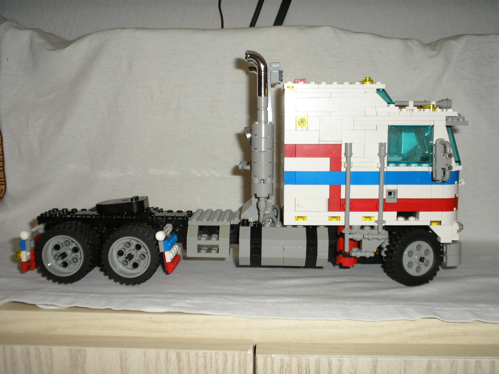 kenworth__k-100_001.jpg