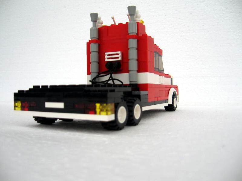 003-red-long-nose.jpg