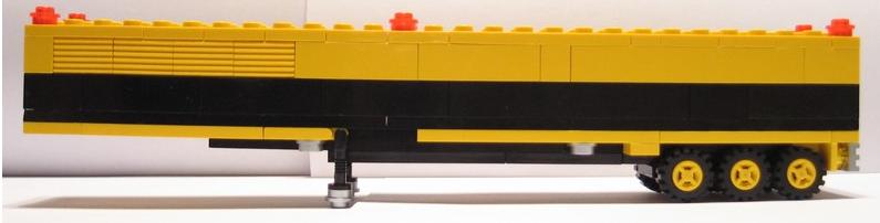 09-8664-with-yellow-semitrailer.jpg