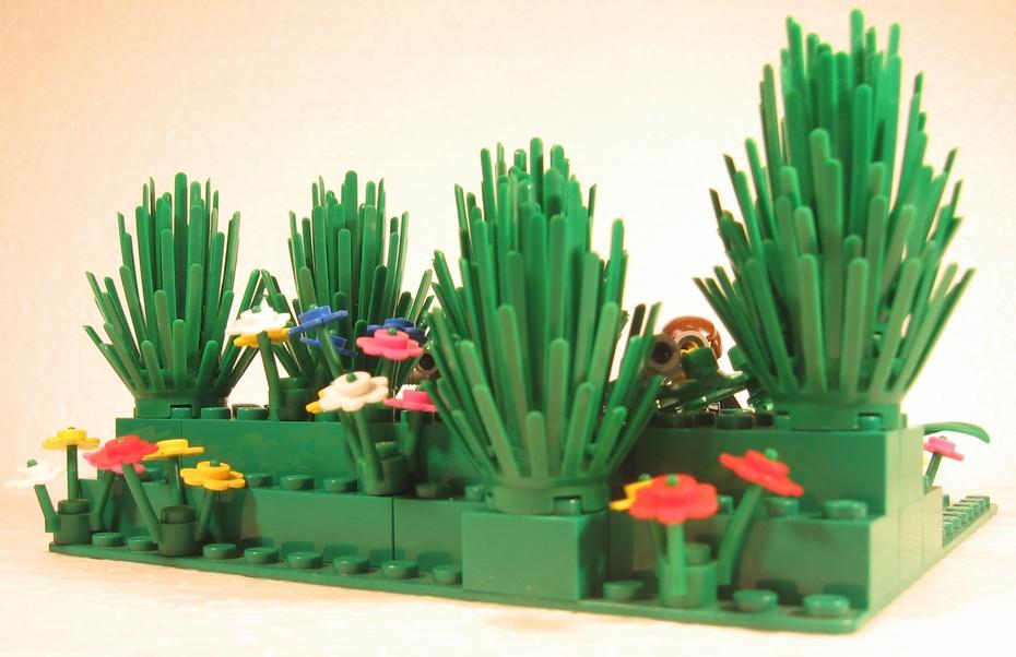 004-antiterrorists-in-bushes.jpg