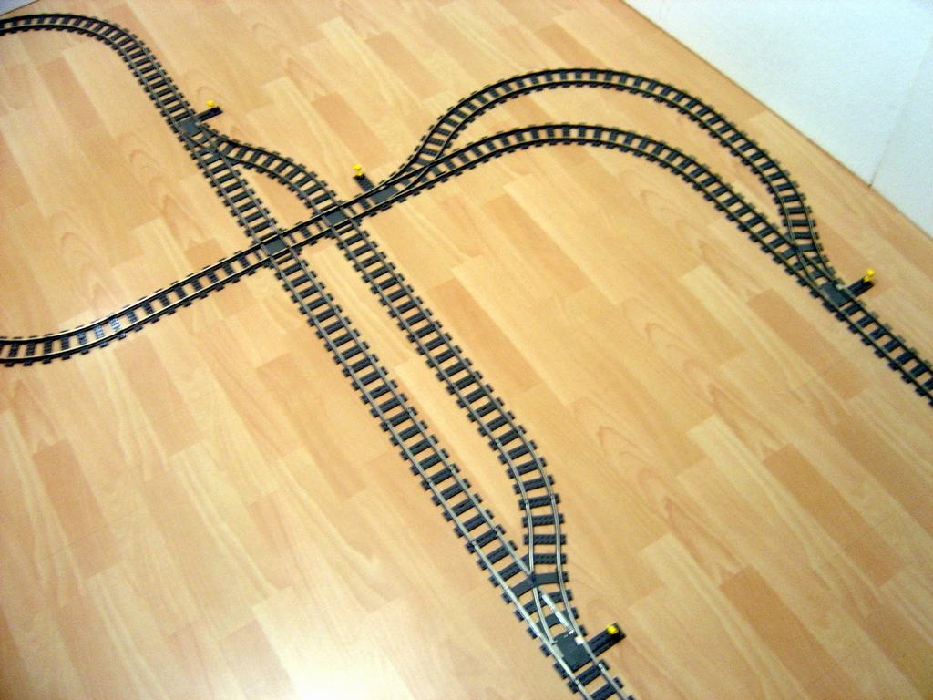 000_2_1-train.jpg