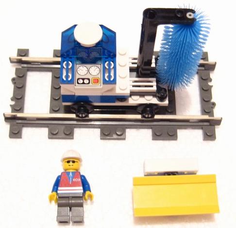 010-4553-train-wash.jpg