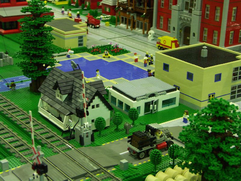 town003ls.jpg