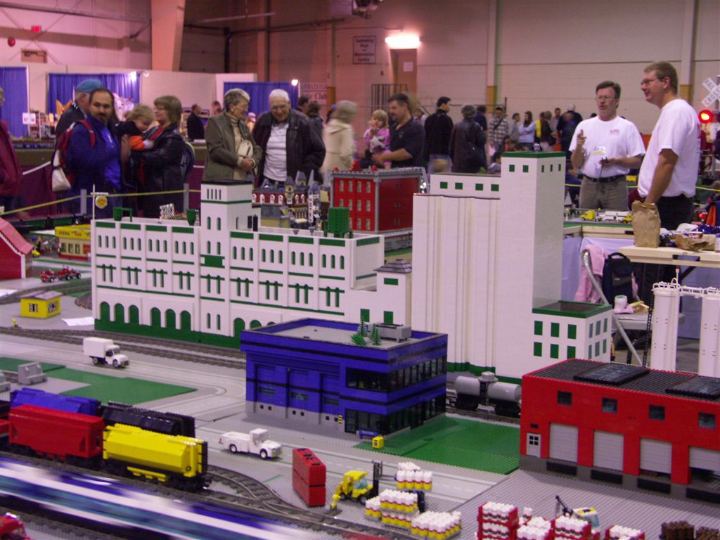 train_show_gets_2007_015.jpg