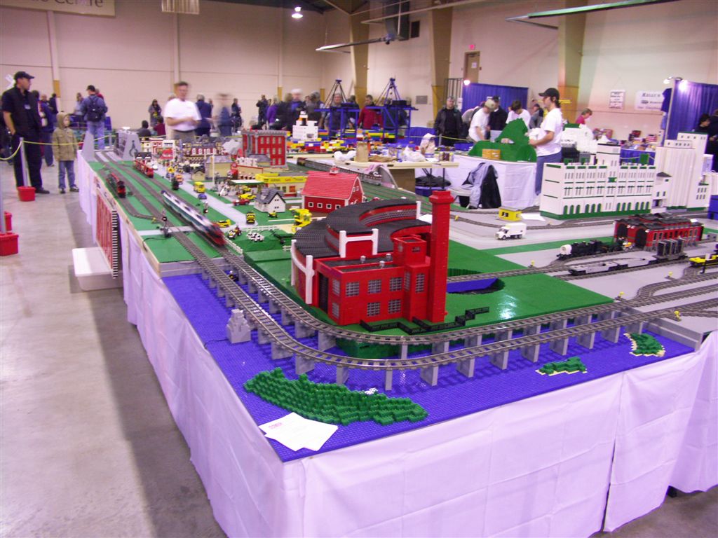 train_show_gets_2007_019.jpg
