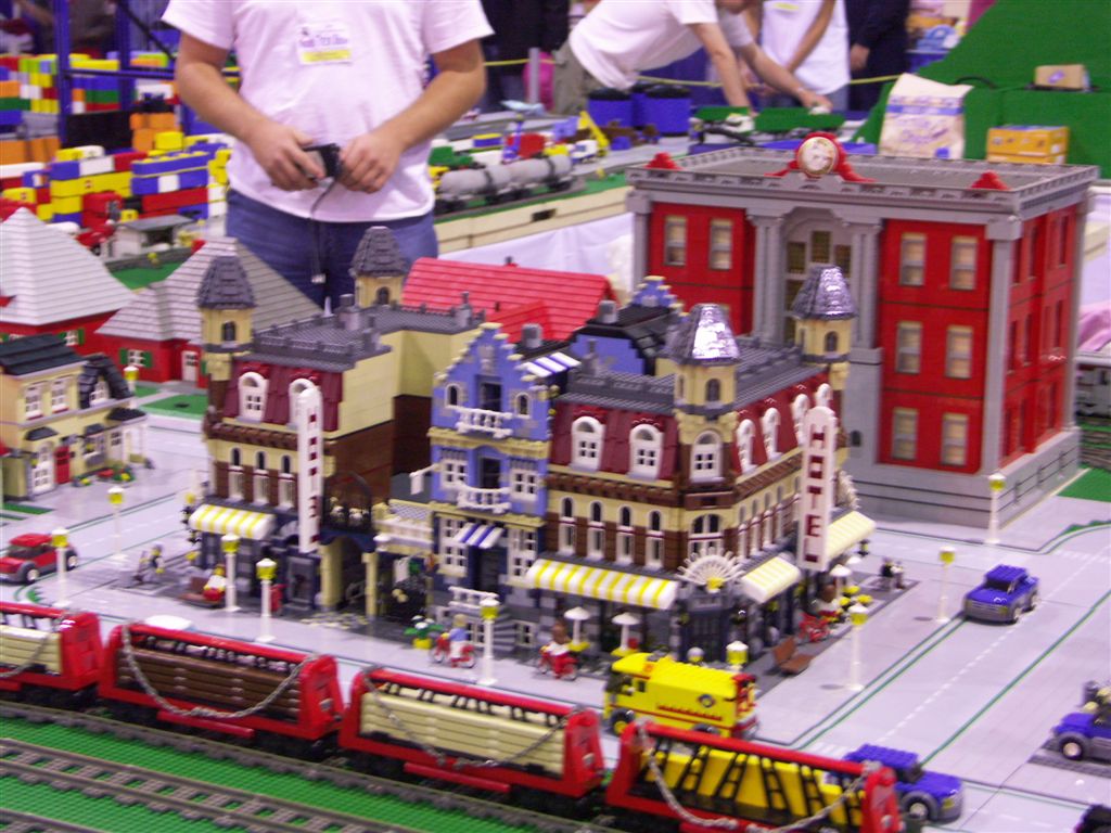 train_show_gets_2007_021.jpg