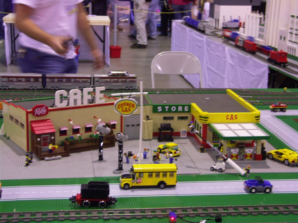 train_show_gets_2007_023.jpg