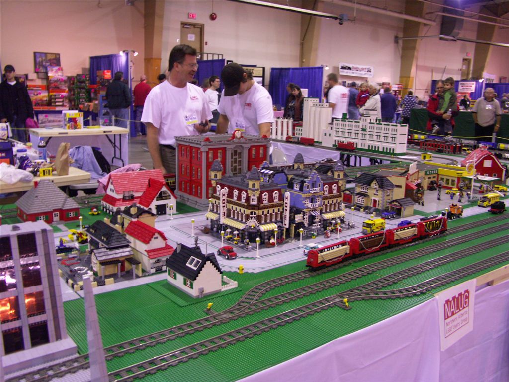 train_show_gets_2007_026.jpg