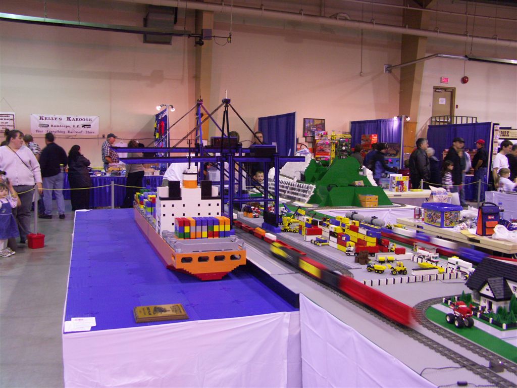 train_show_gets_2007_029.jpg