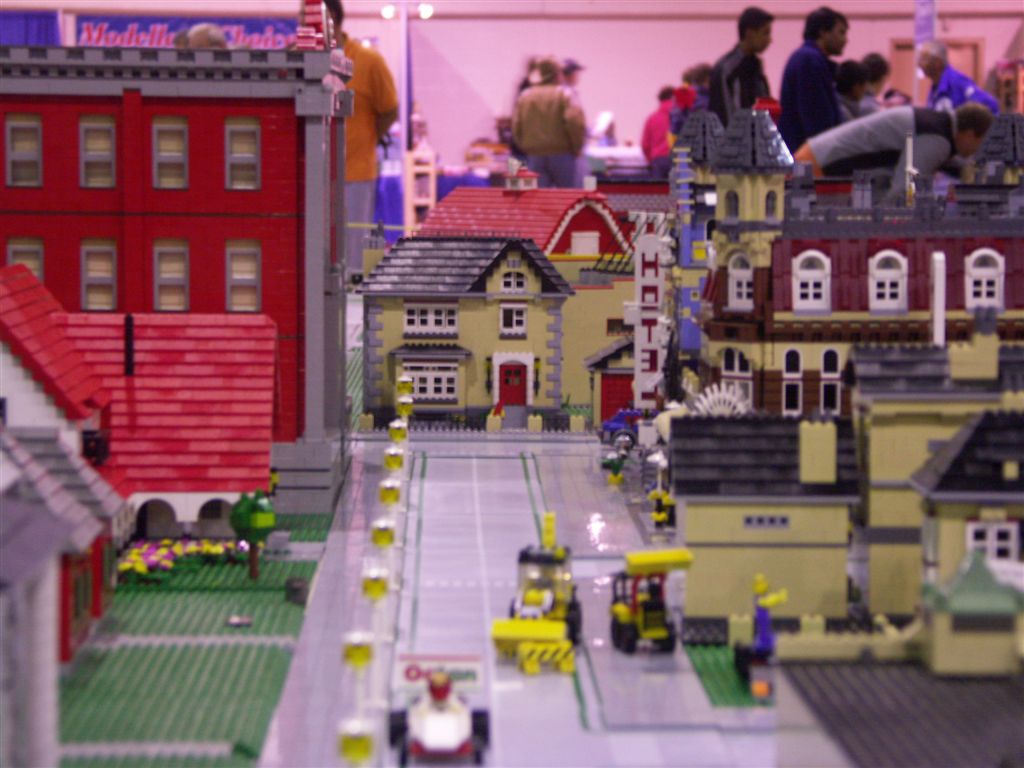 train_show_gets_2007_041.jpg