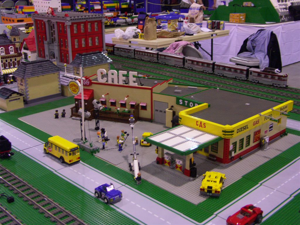 train_show_gets_2007_045.jpg