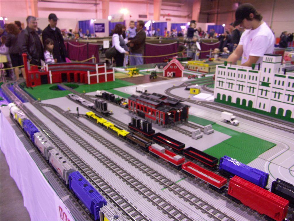 train_show_gets_2007_049.jpg