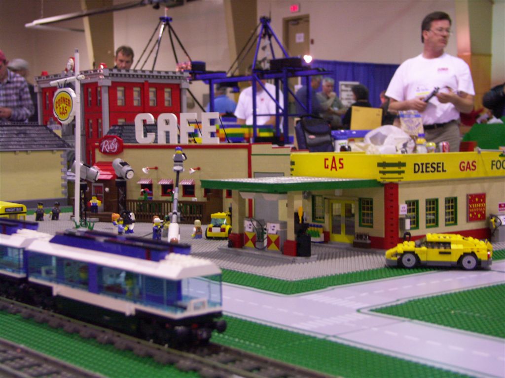 train_show_gets_2007_053.jpg