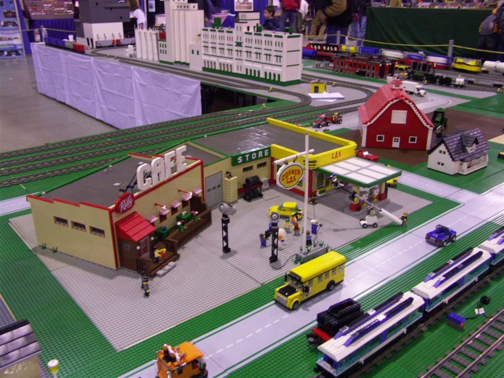 train_show_gets_2007_055.jpg