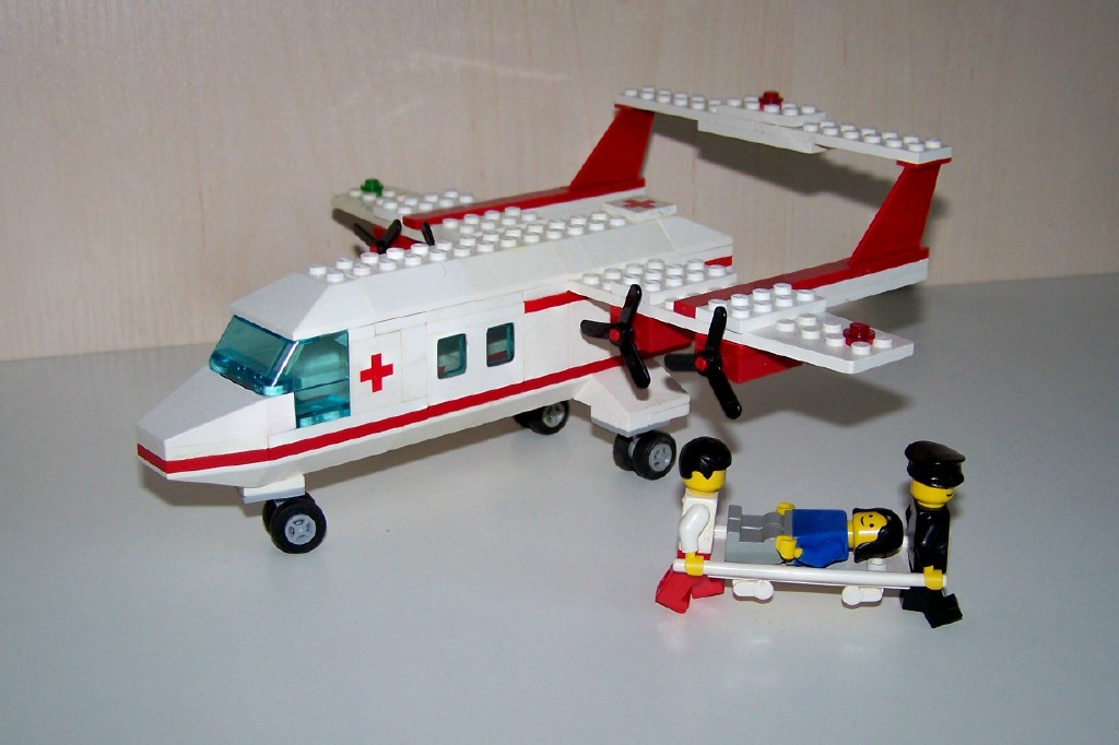 6356_med-star_rescue_plane__1988_r..jpg