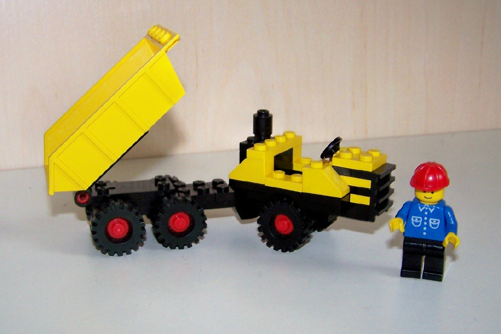 6652_construction_truck__1983_r..jpg