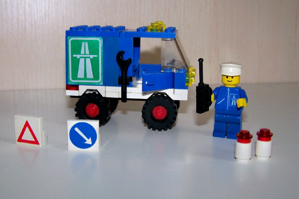 6653_highway_maintenance_truck__1982_r..jpg