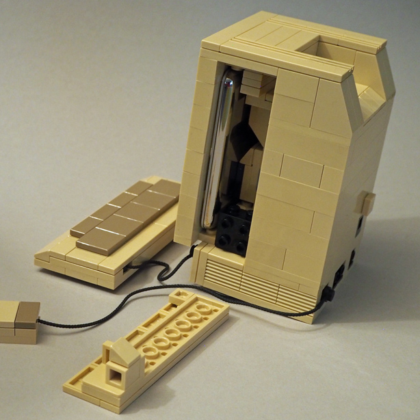 lego-mac-6.jpg