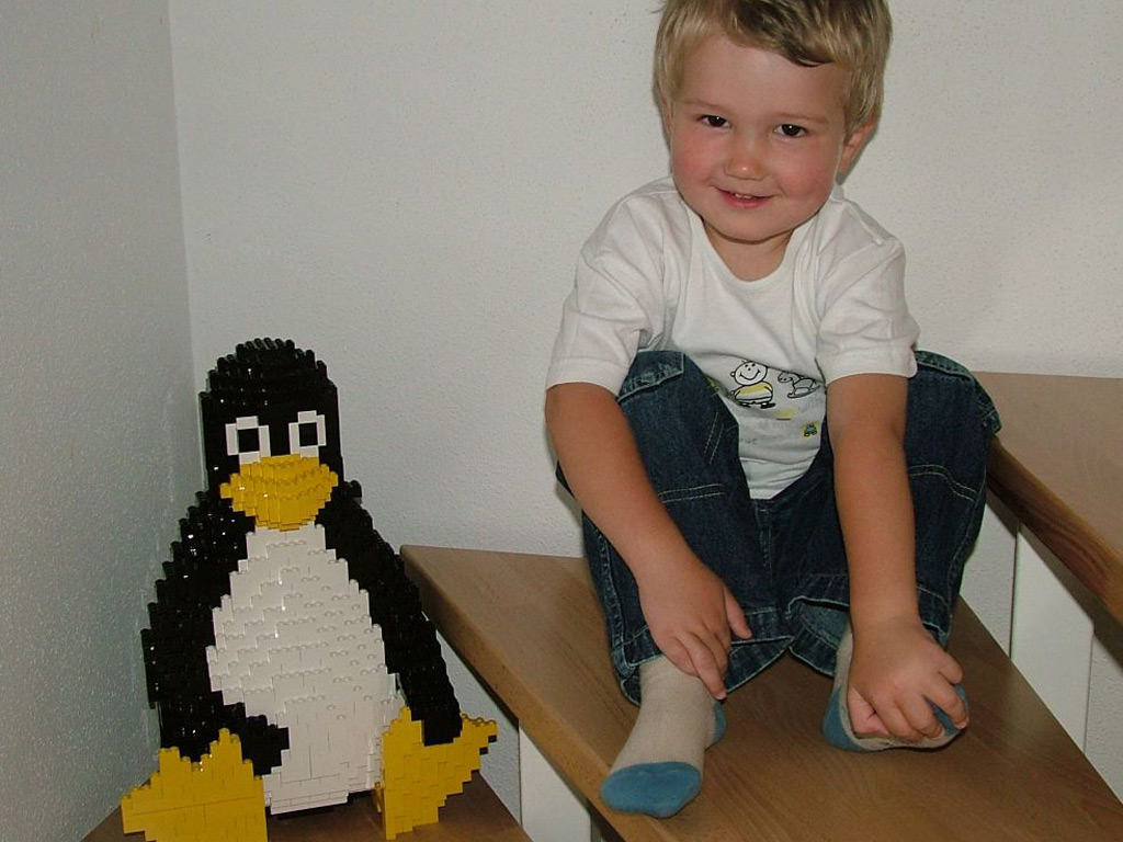 littletux_52.jpg
