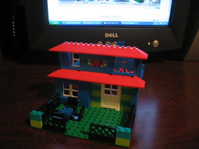 lego_house.jpg