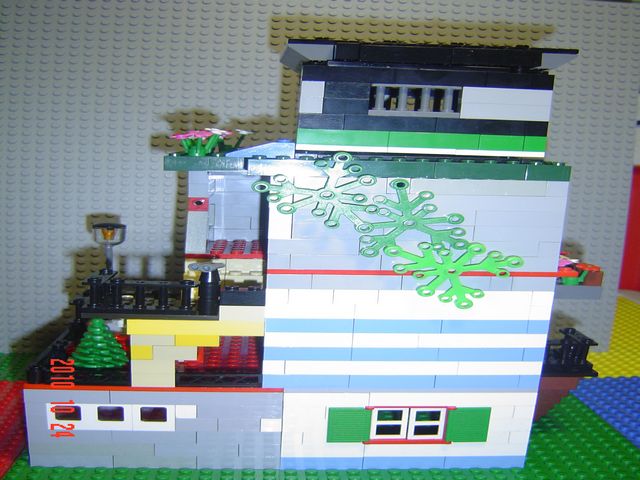 tn_lego_city_home_003.jpg