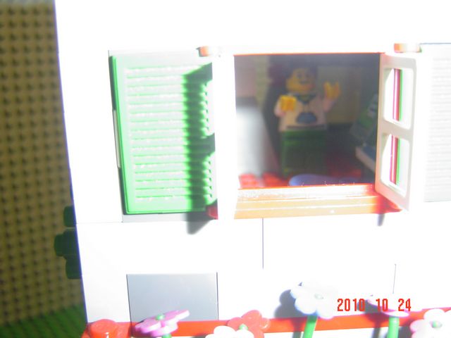 tn_lego_city_home_015.jpg