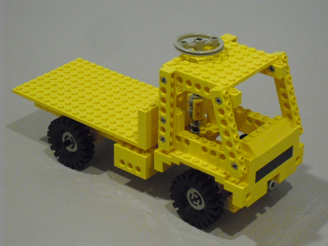 056truck.jpg