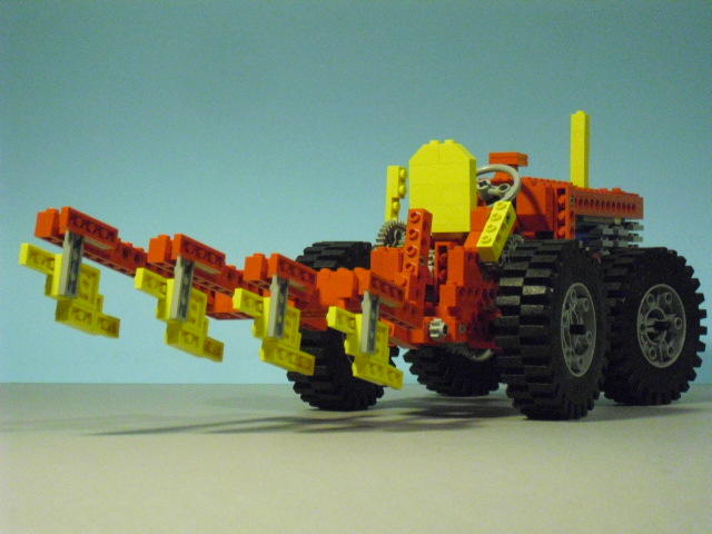 022tractor.jpg