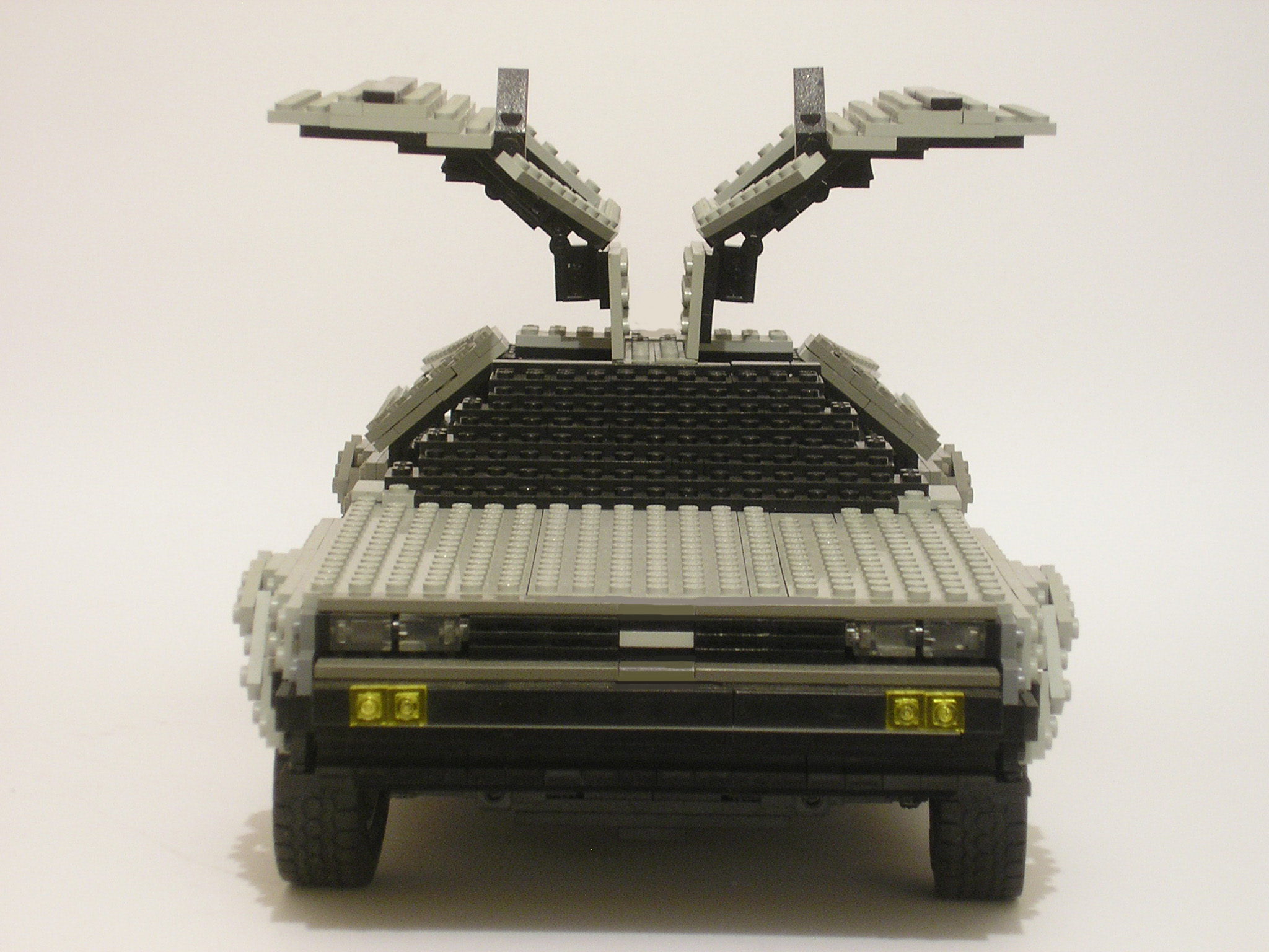 delorean01.jpg