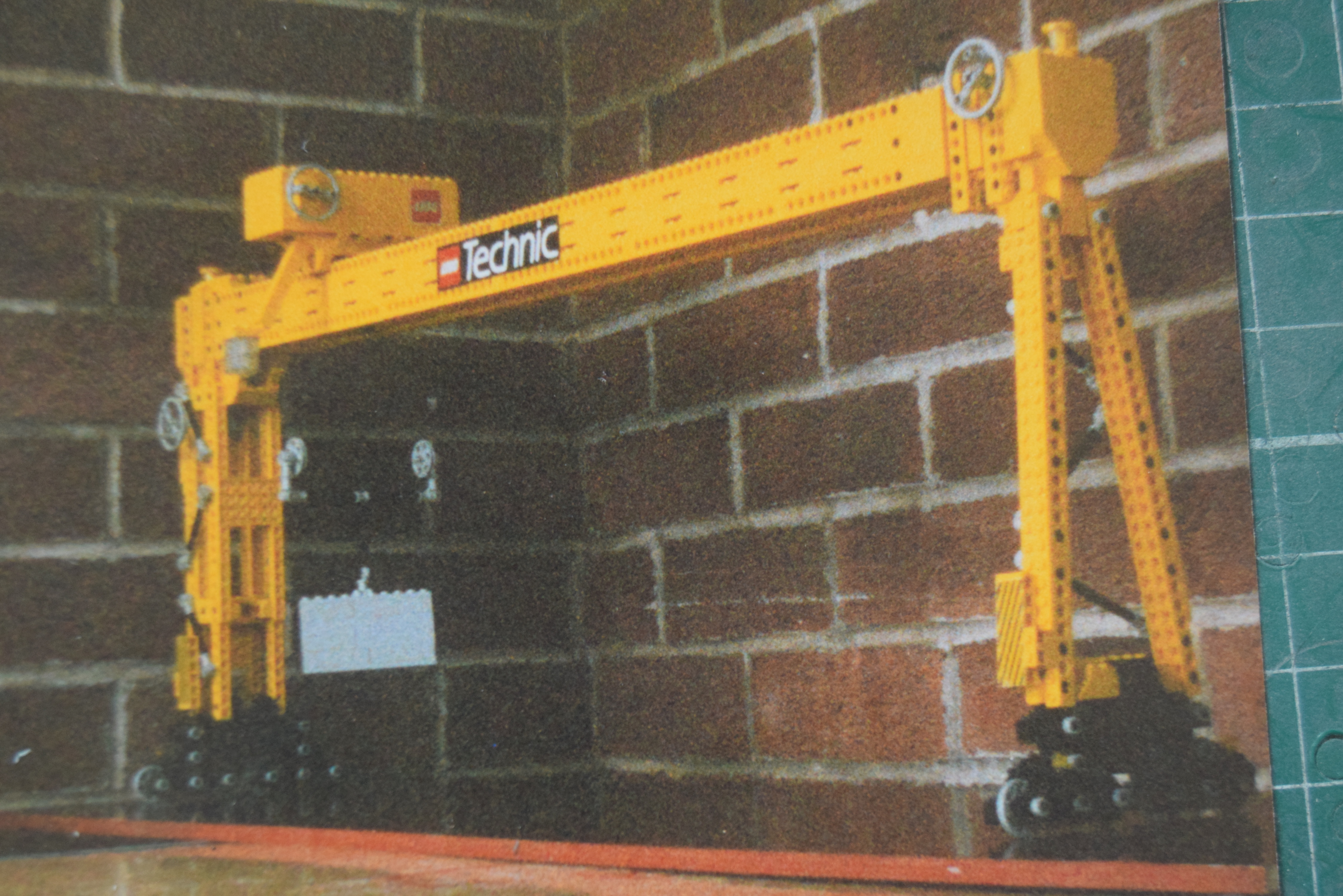 021_goliath_crane.jpg