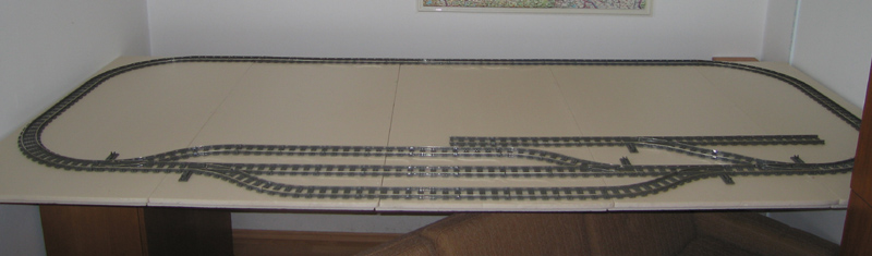 07-railway_layout_fits_ok.jpg