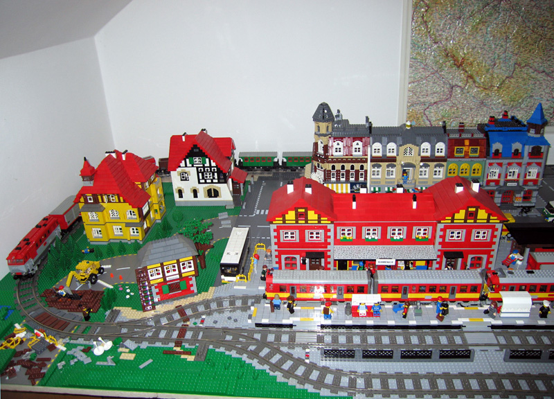 city_building_oct2007-01.jpg