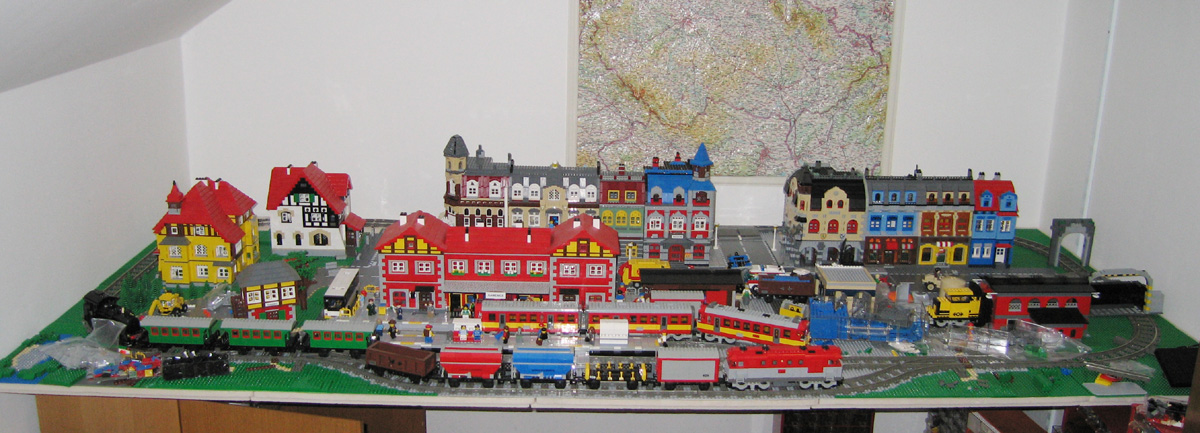 city_building_sept2007.jpg