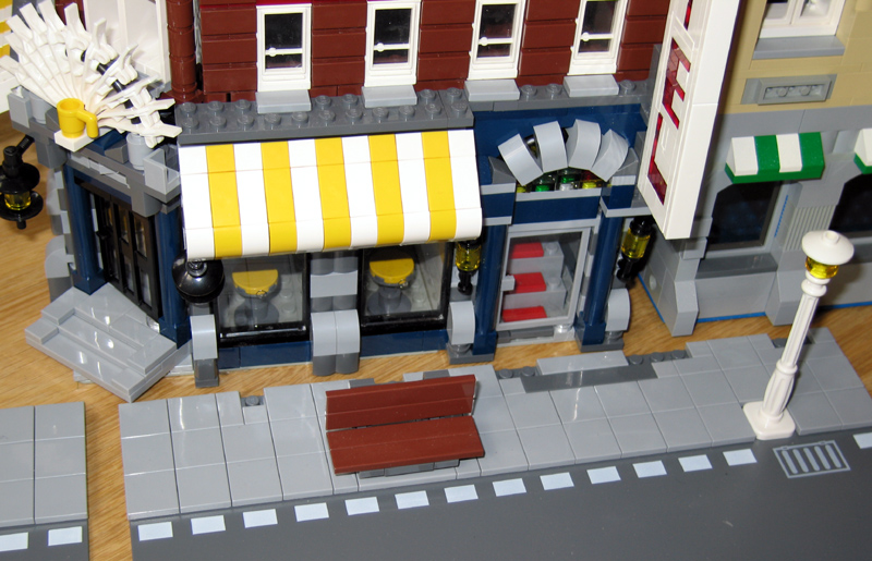 street_and_walkway.jpg