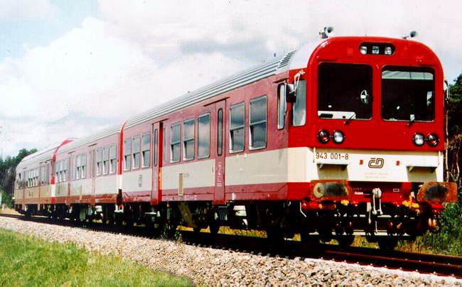 railcar-set-real.jpg